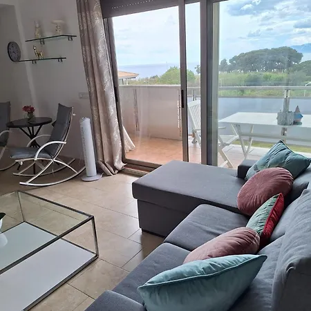 Playa Esquirol Appartement *